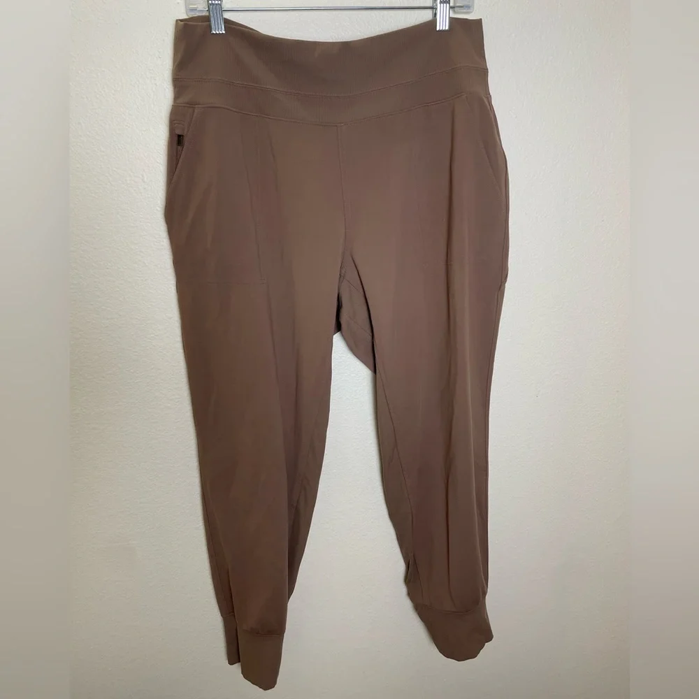 Athleta Venice Jogger Rustic Beige - Picture 3 of 7